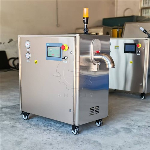 Rūpnieciskā sausā ledus automāts